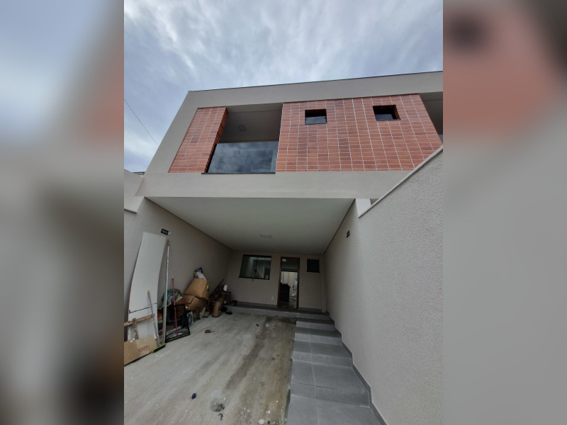 imóvel com 110m² - Liberdade - Santa Luzia