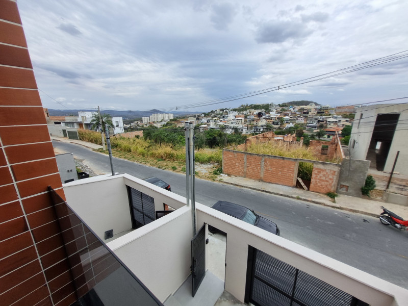 imóvel com 110m² - Liberdade - Santa Luzia