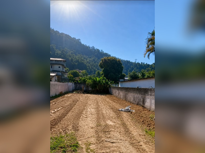 imóvel com 600m² - Parque A Equitativa - Duque de Caxias