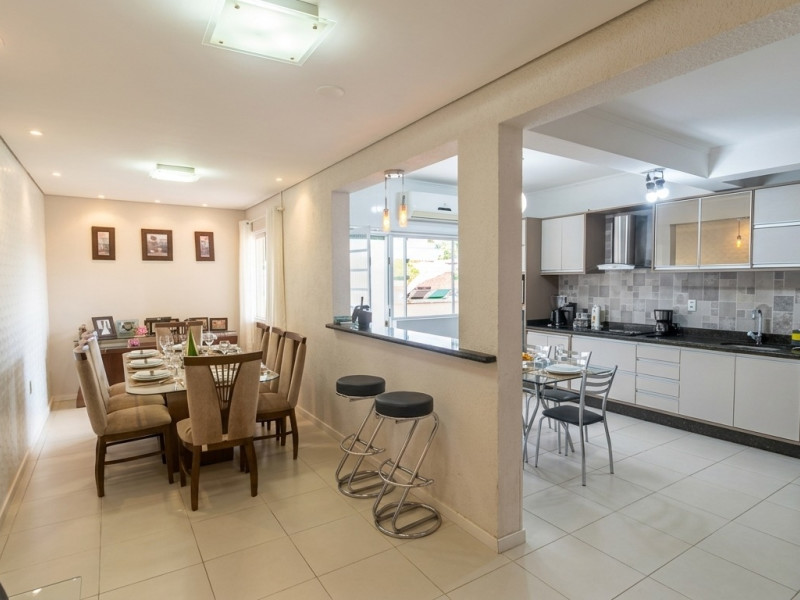 imóvel com 250m² - Centro - Pelotas