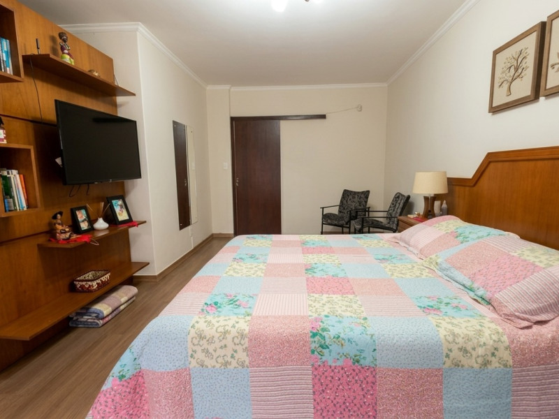 imóvel com 250m² - Centro - Pelotas