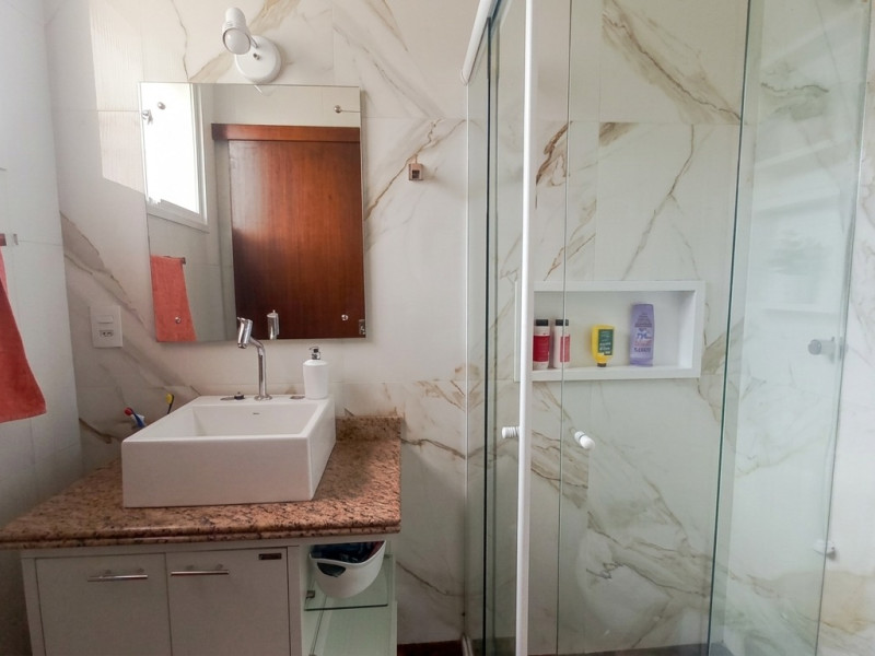 imóvel com 250m² - Centro - Pelotas