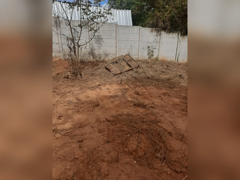 imóvel com 946m² - Centro - Pará de Minas