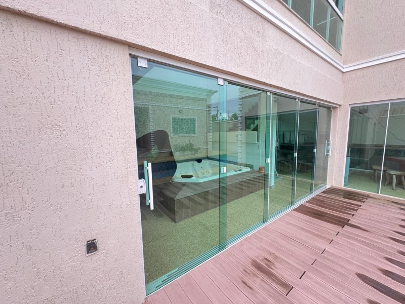 imóvel com 585m² - Monte Alto - Arraial do Cabo