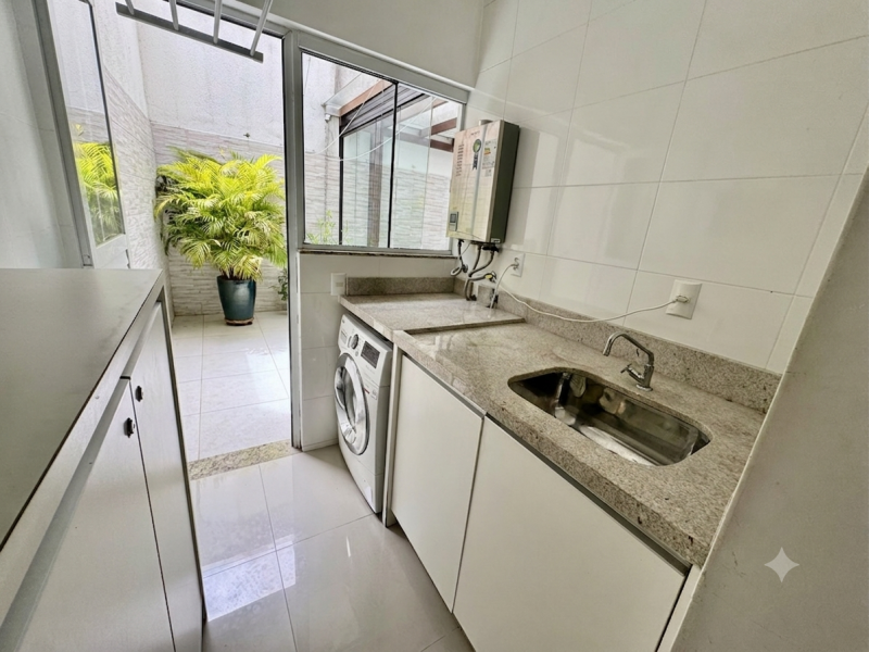 imóvel com 160m² - Praia dos Amores - Balneário Camboriú