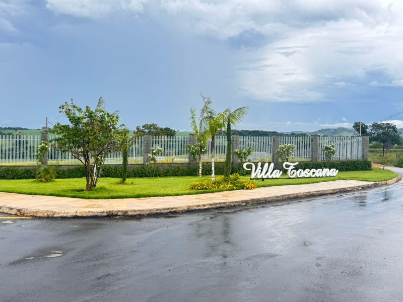 imóvel com 1000m² - Villa Toscana Condomínio Horizontal - Senador Canedo