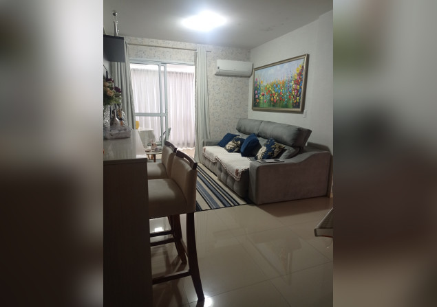 imóvel com 79m²