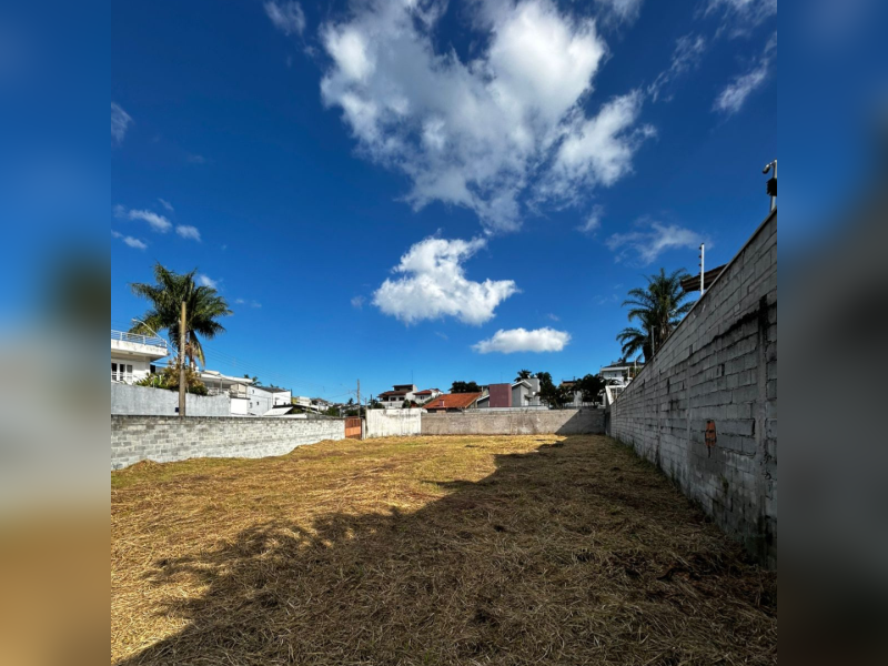 imóvel com 1000m² - Vila Oliveira - Mogi das Cruzes