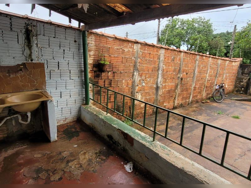 imóvel com 178m² - Loteamento Maria Christoni - Ourinhos