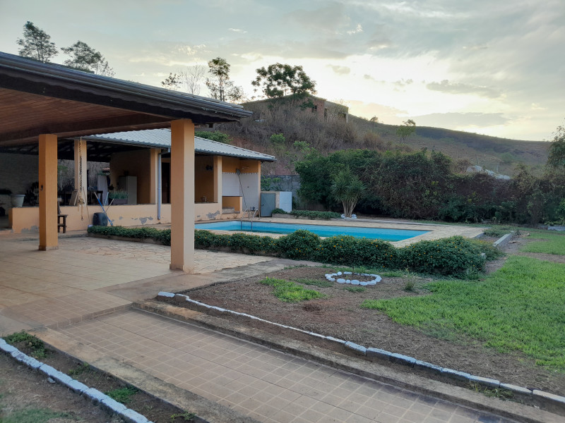 imóvel com 410m² - Centro - Silveiras