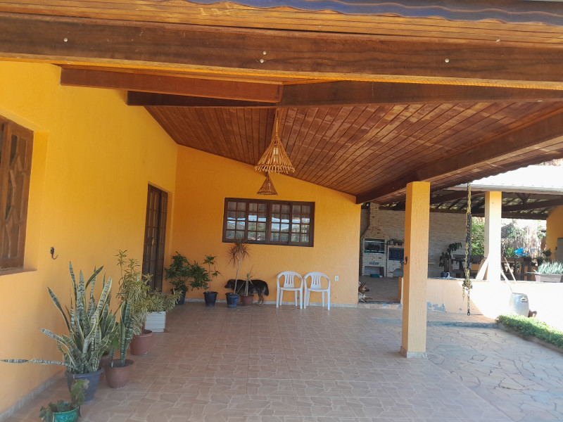 imóvel com 410m² - Centro - Silveiras
