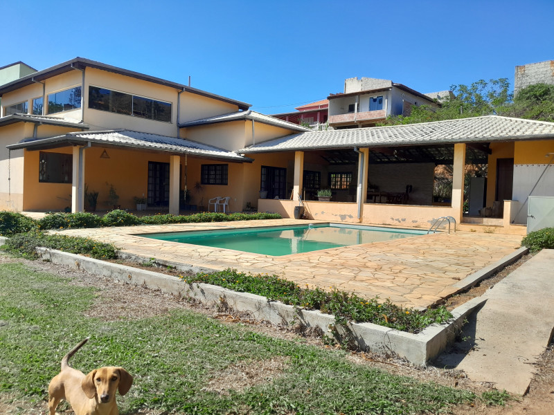 imóvel com 410m² - Centro - Silveiras