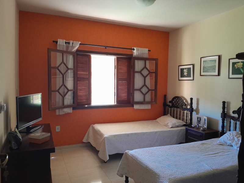 imóvel com 410m² - Centro - Silveiras