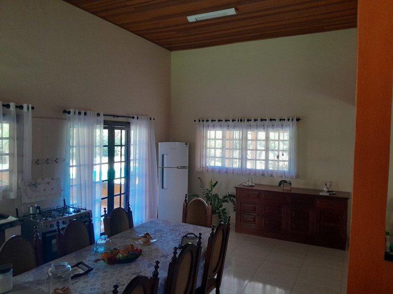 imóvel com 410m² - Centro - Silveiras