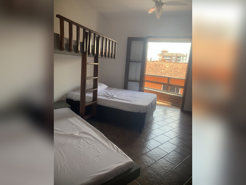 imóvel com 221m² - Cidade Nova Peruíbe - Peruíbe