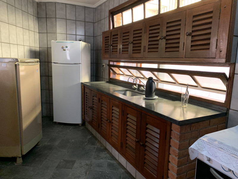 imóvel com 221m² - Cidade Nova Peruíbe - Peruíbe