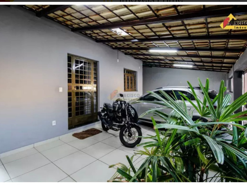 imóvel com 170m² - Interlagos - Divinópolis