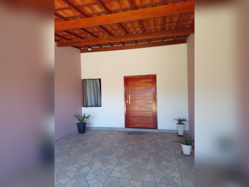 imóvel com 485m² - Lagoa das Flores - Vitória da Conquista