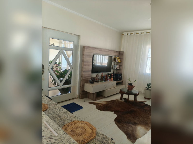 imóvel com 1000m² - Avaré Golf Country - Avaré