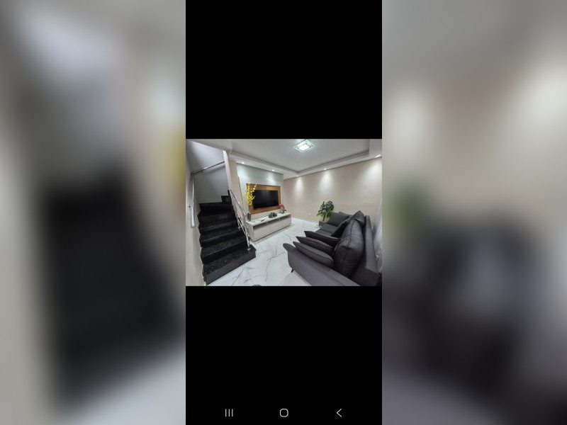imóvel com 211m² - VILA PERRELI - Poá