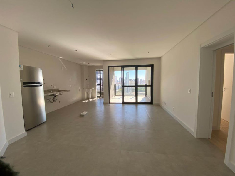 imóvel com 101m² - ZONA 07 - Maringá