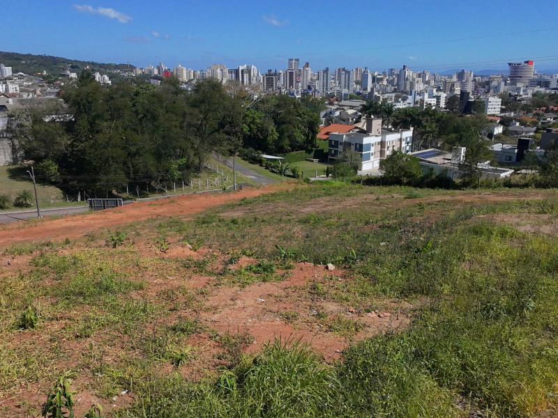 imóvel com 1412m² - Pio Corrêa - Criciúma