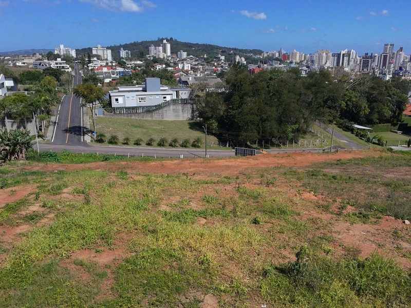 imóvel com 1412m² - Pio Corrêa - Criciúma