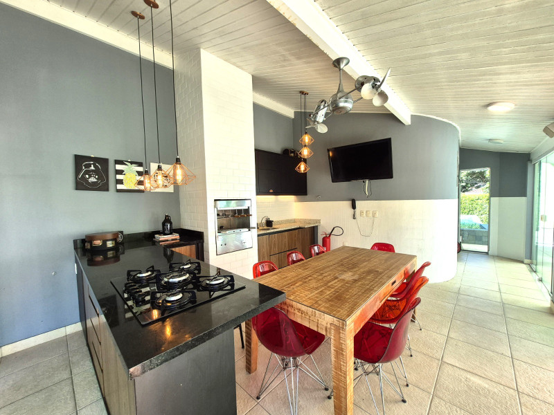 imóvel com 350m² - Badu - Niterói