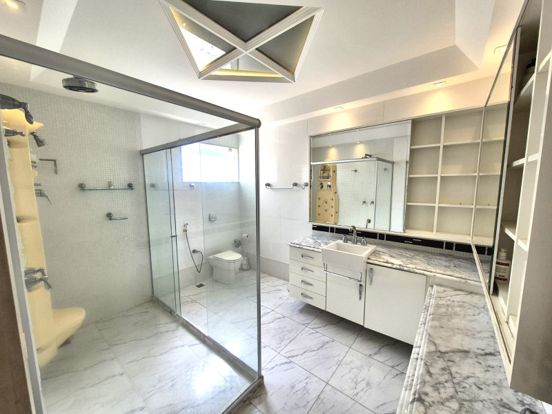 imóvel com 350m² - Badu - Niterói