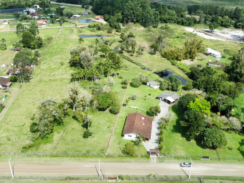 imóvel com 29300m² - Centro - Balneario Barra do Sul