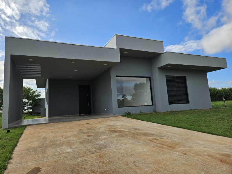 imóvel com 183m² - Centro - Águas de Santa Bárbara