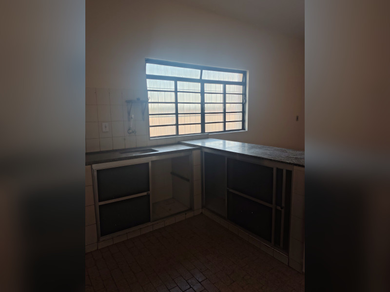 imóvel com 157m² - Residencial Maria Cândida - Matão