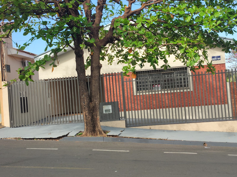imóvel com 157m² - Residencial Maria Cândida - Matão