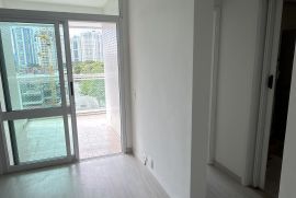 Apartamento &agrave; venda Barra da Tijuca com 72m&sup2; e 2 quartos por R$ 1.200.000 - sala-saida-varanda.jpg