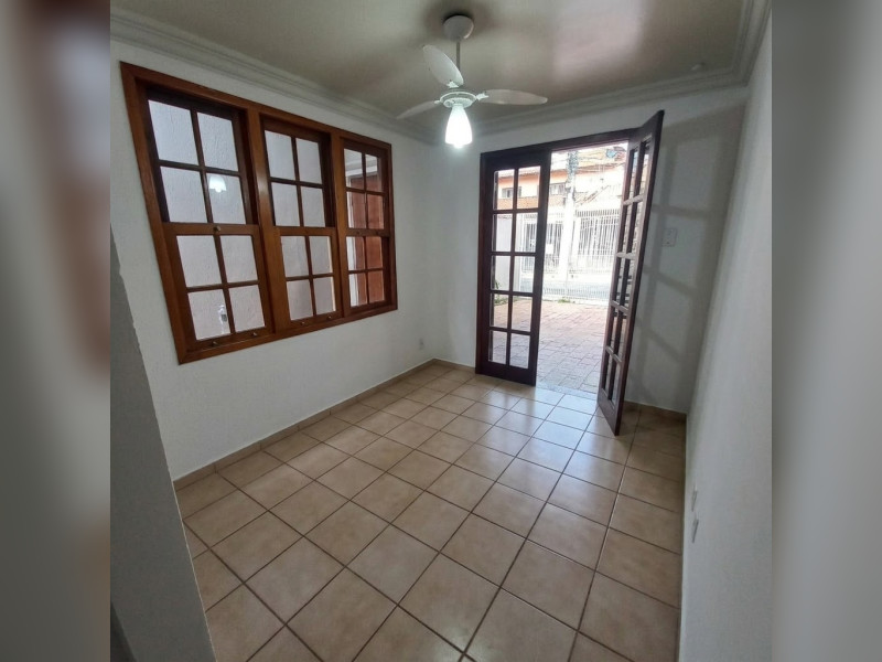 imóvel com 168m² - Casa de Pedra - Volta Redonda