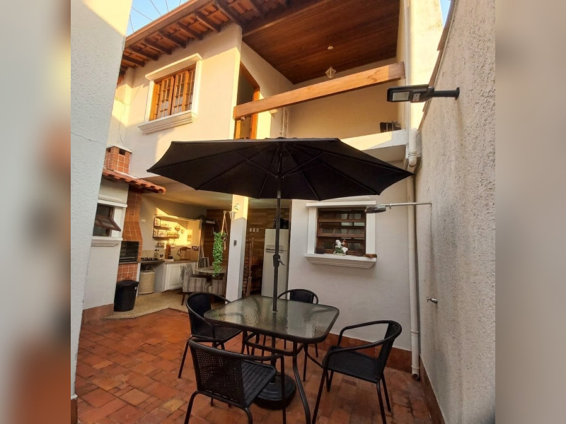 imóvel com 168m² - Casa de Pedra - Volta Redonda