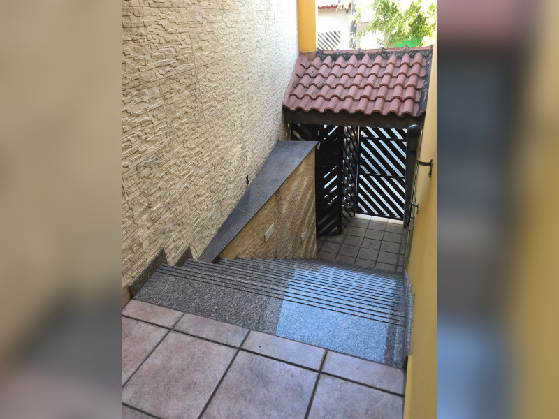 imóvel com 232m² - Ayrosa - Osasco