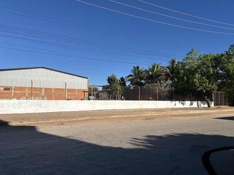 imóvel com 1200m² - Centro - Luís Eduardo Magalhães
