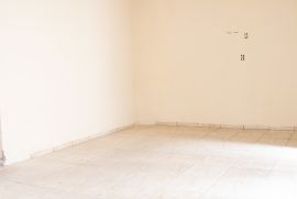 Casa &agrave; venda Bangu com 430m&sup2; e 5 quartos por R$ 579.000 - img-3822.jpg
