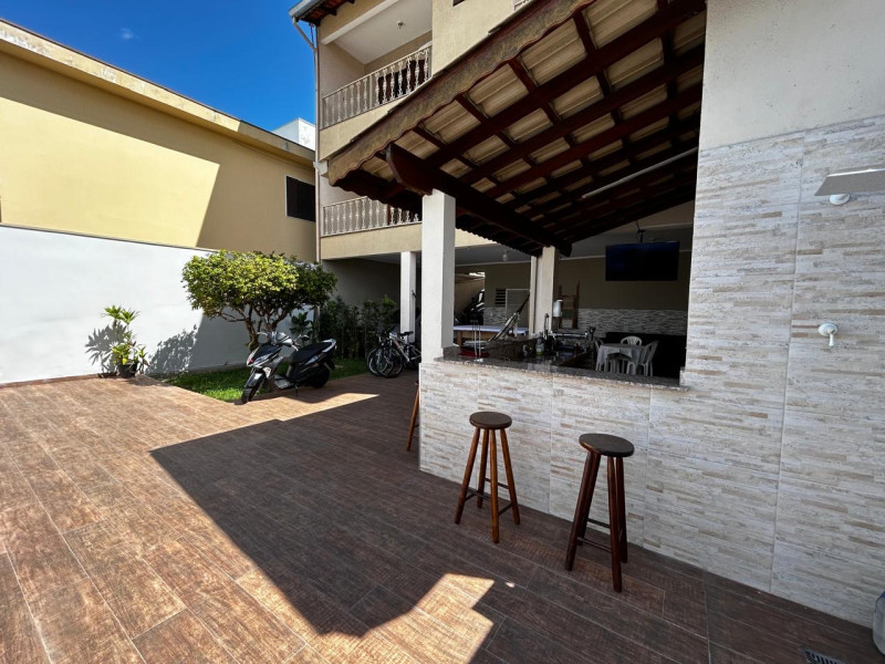 imóvel com 300m² - Jardim Universo - Mogi das Cruzes