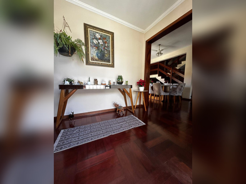 imóvel com 300m² - Jardim Universo - Mogi das Cruzes
