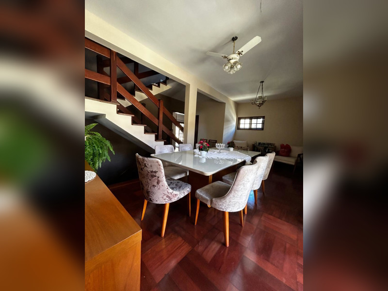 imóvel com 300m² - Jardim Universo - Mogi das Cruzes