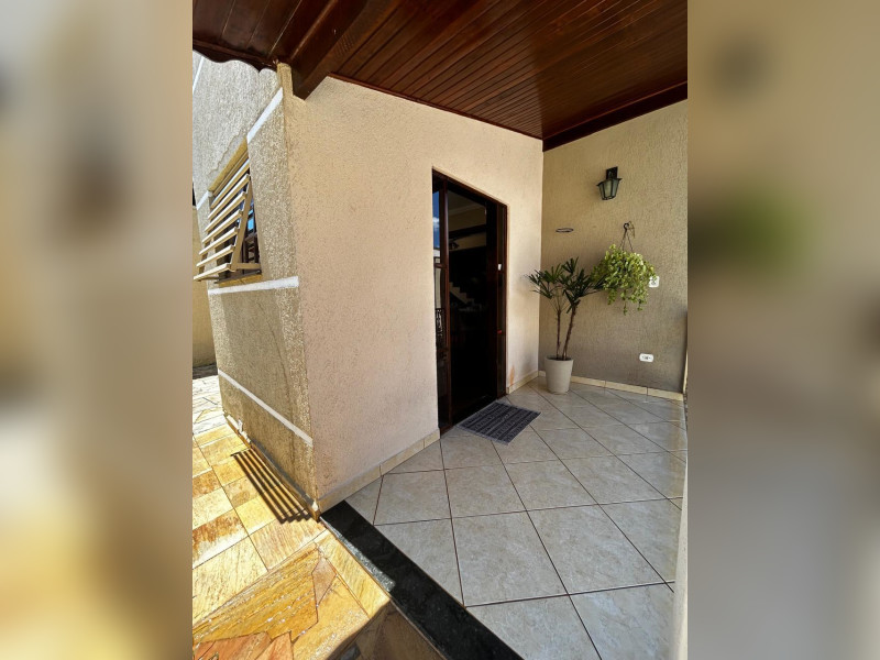 imóvel com 300m² - Jardim Universo - Mogi das Cruzes
