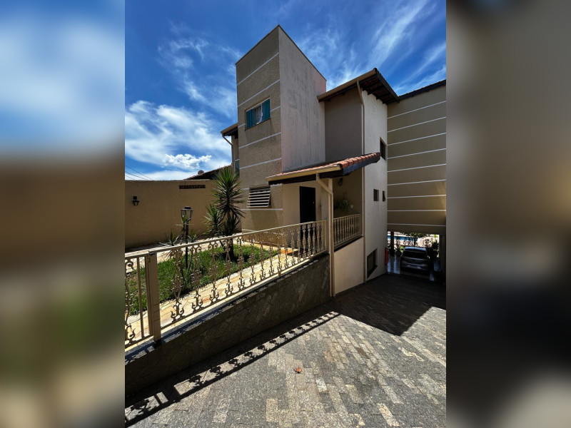 imóvel com 300m² - Jardim Universo - Mogi das Cruzes