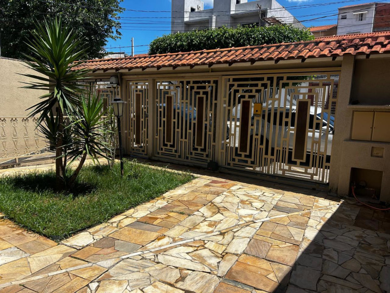 imóvel com 300m² - Jardim Universo - Mogi das Cruzes