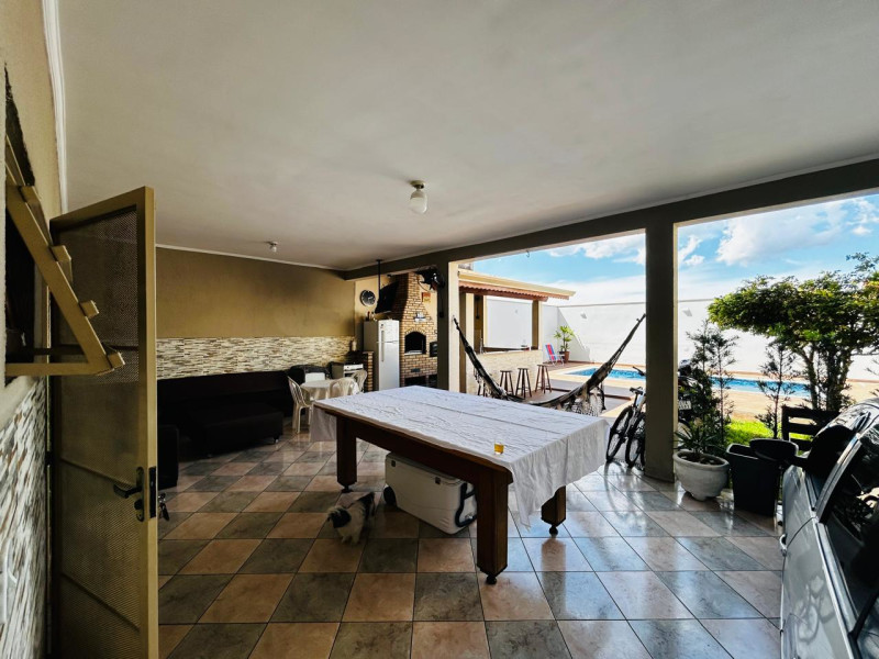 imóvel com 300m² - Jardim Universo - Mogi das Cruzes