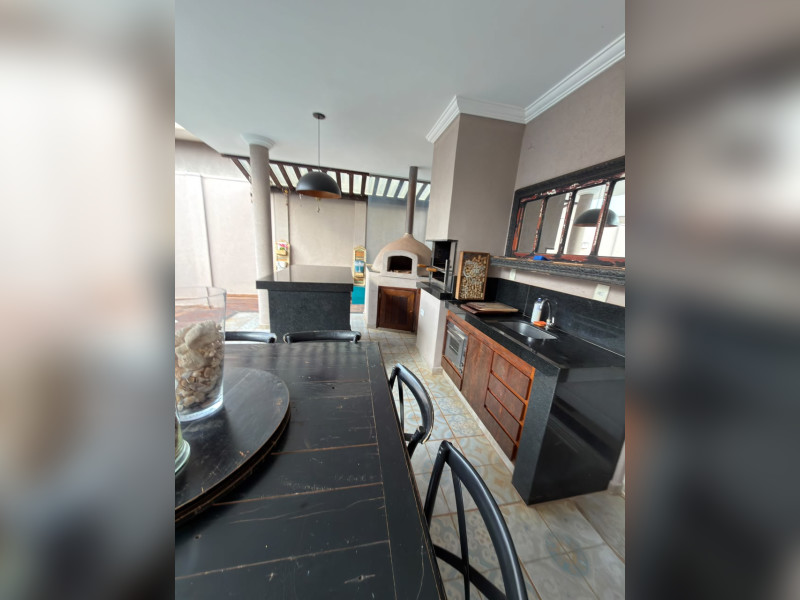 imóvel com 438m² - Residencial Marcia - São José do Rio Preto