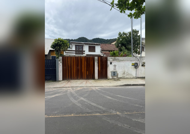 imóvel com 100m²