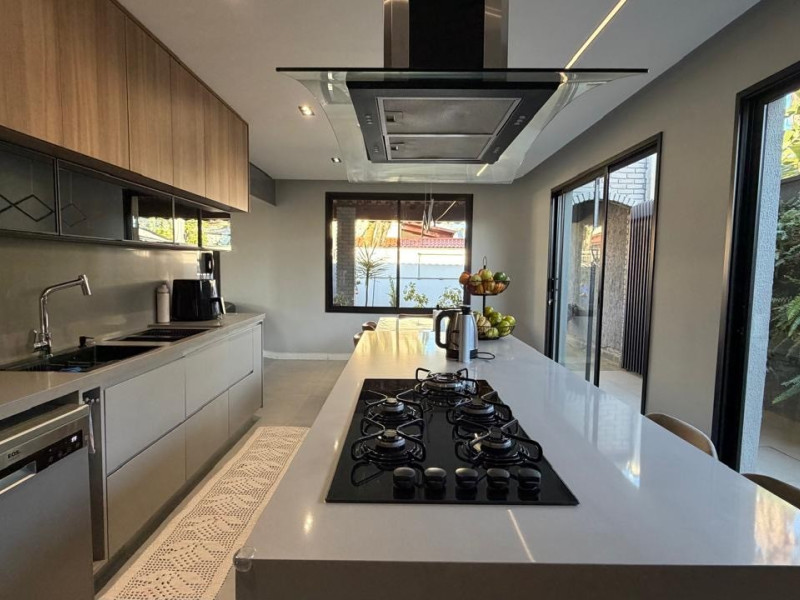imóvel com 400m² - Jardim Alvorada - São José dos Campos
