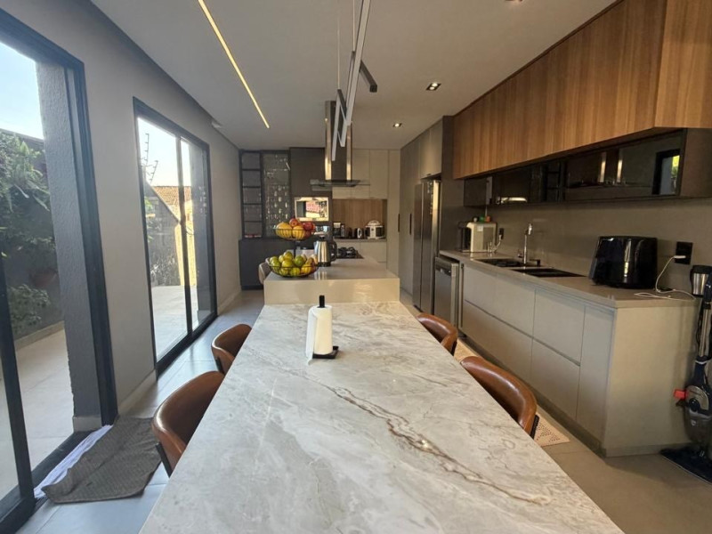 imóvel com 400m² - Jardim Alvorada - São José dos Campos